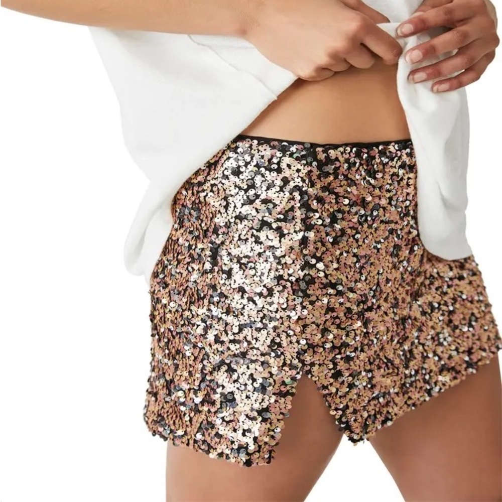 *Last Chance* Free People Annalise Sequin Miniskirt in Multi Combo 🤍 - Picture 8 of 9